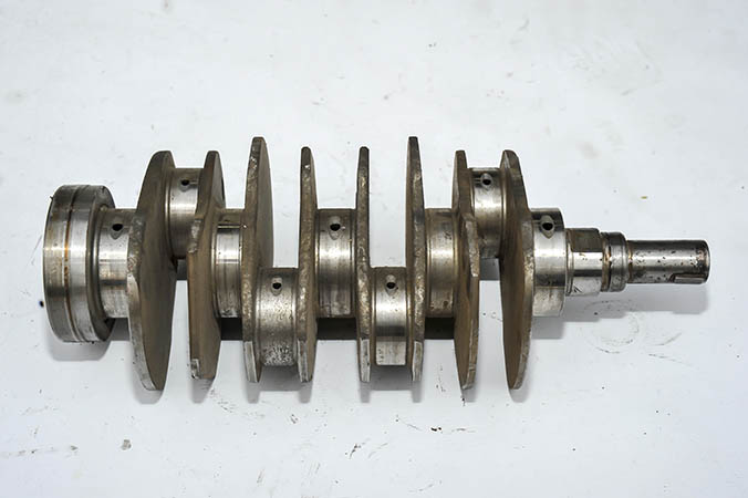 XJR ÇIKMA PARÇA KRANK.JPG